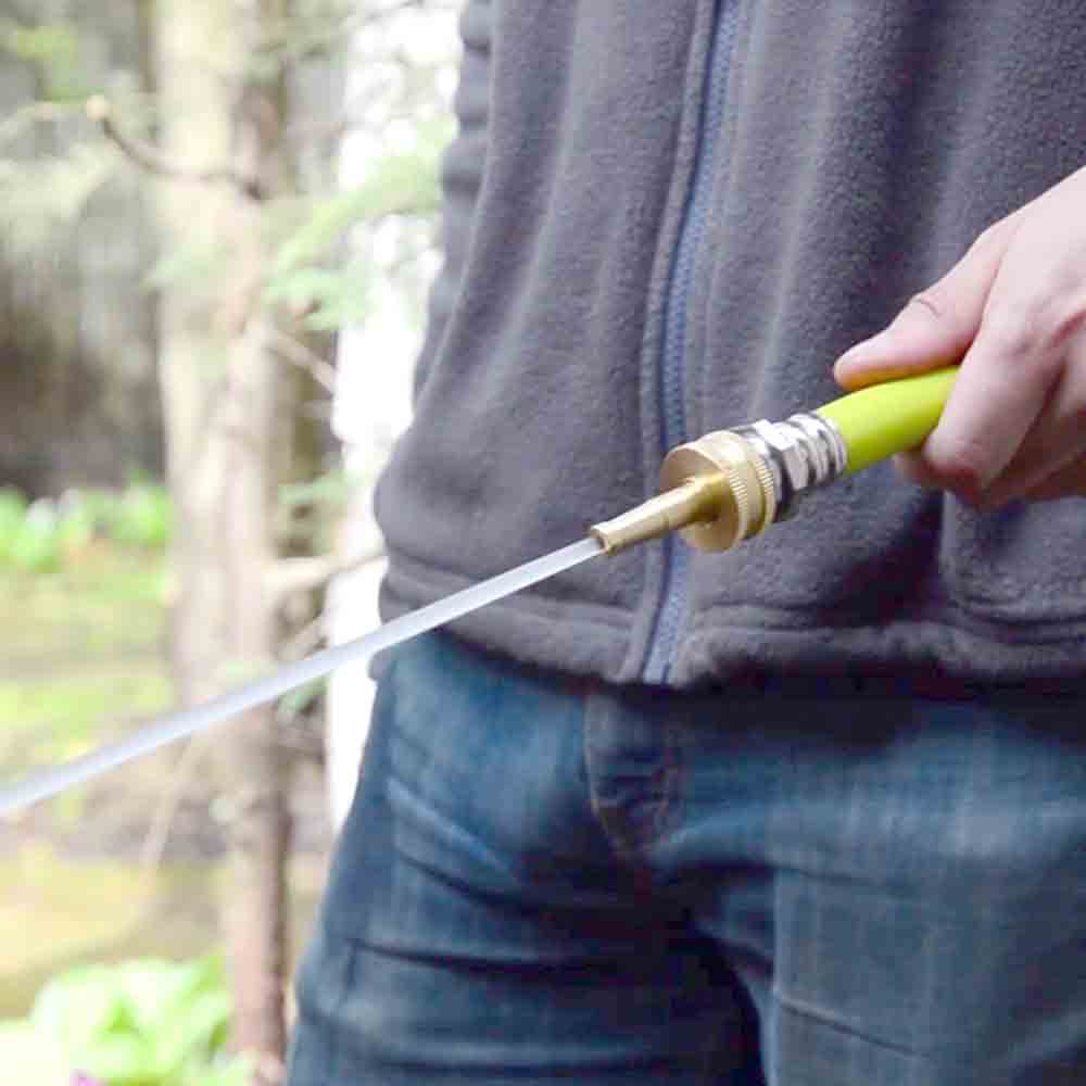 Aqua Joe Heavy Duty 2-In-1 Twist Hose + Jet Sweeper Nozzle | Solid Brass | 3/4-Inch Fitting - Image 5