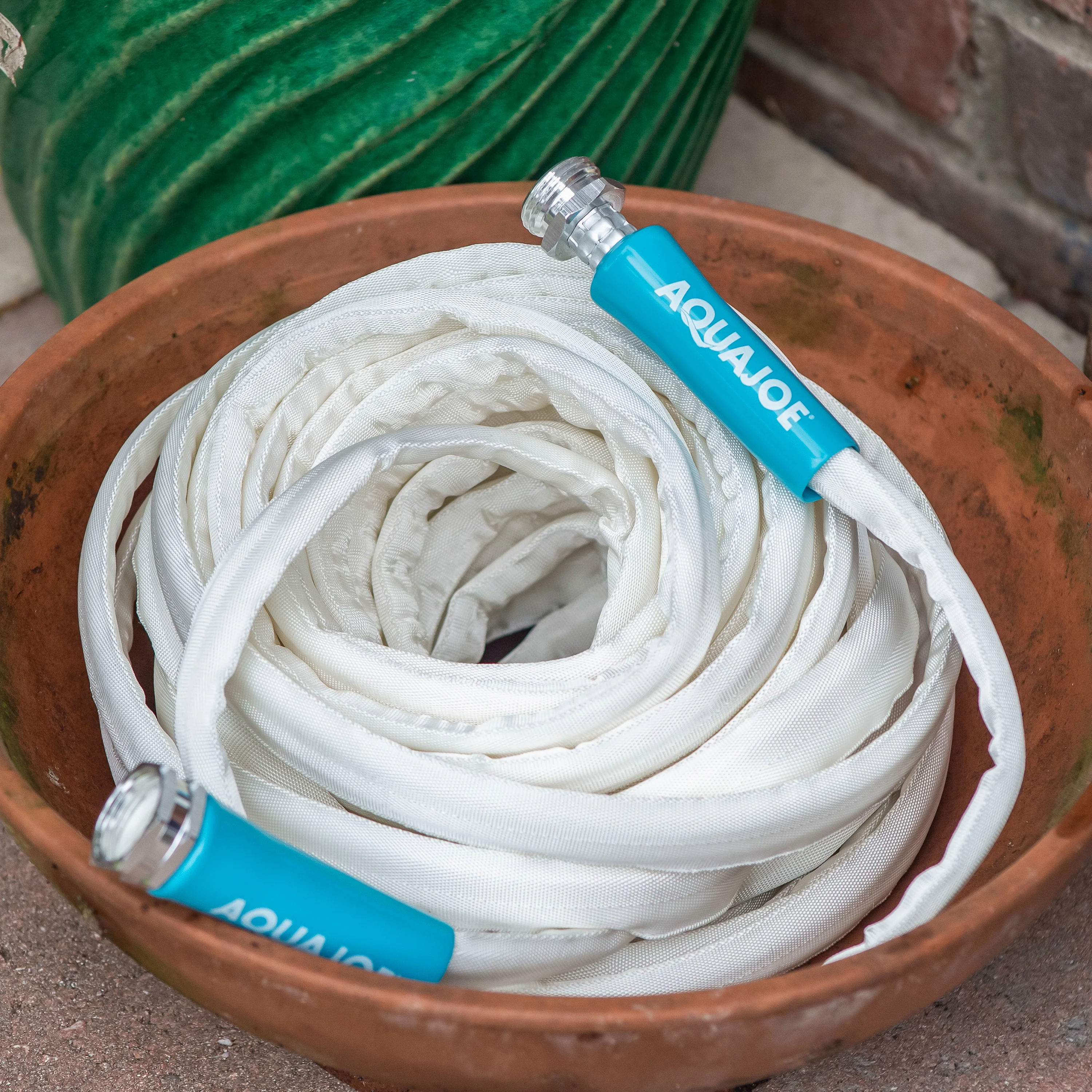 Aqua Joe Superlight Marine-Grade All-Purpose FiberJacket® RV Hose | 50-Foot | 5/8-Inch Diameter | Kink Resistant - Image 11