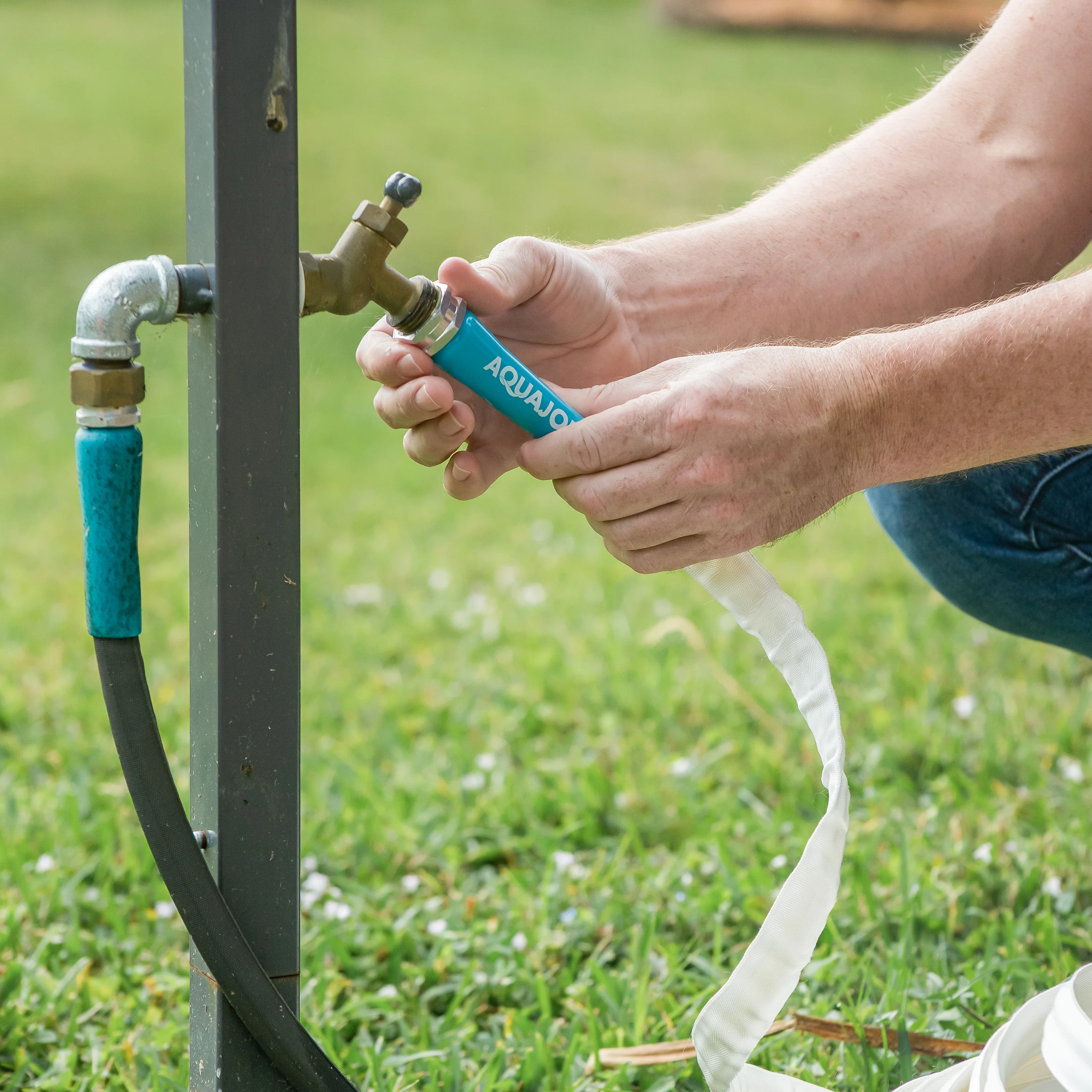 Aqua Joe Superlight Marine-Grade All-Purpose FiberJacket® RV Hose | 50-Foot | 5/8-Inch Diameter | Kink Resistant - Image 13