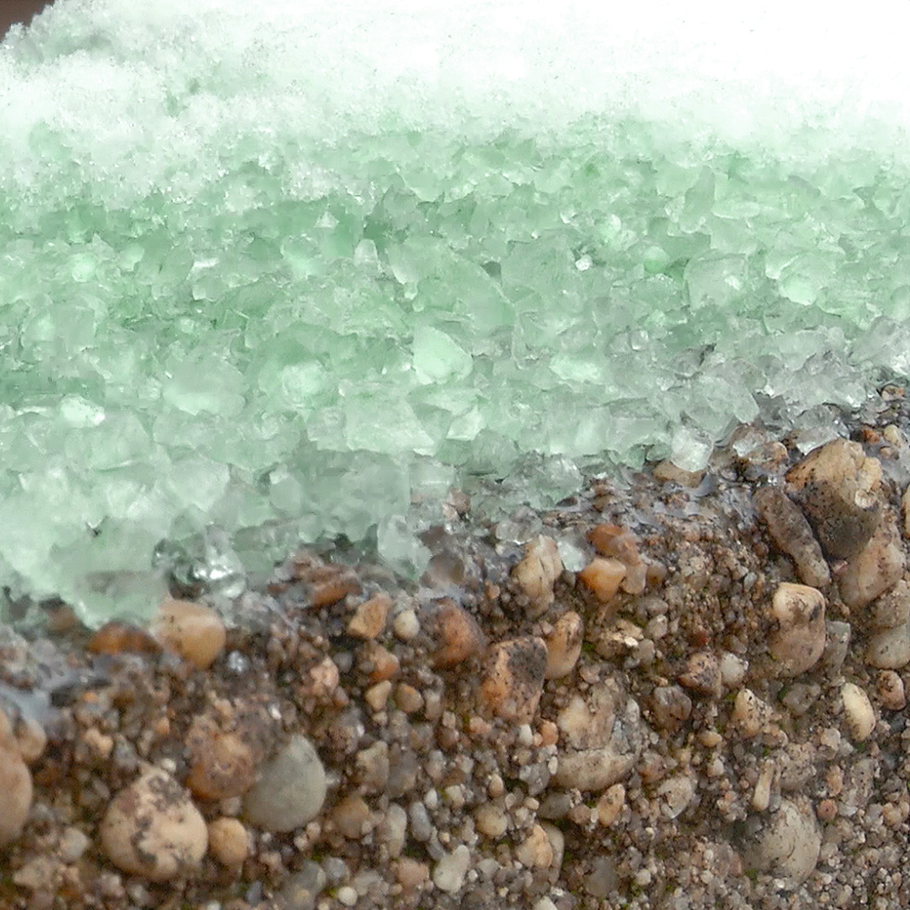 Keep it Green Pet-Safer Ice and Snow Melt and Deicer | 20 Lb. Bag - Image 8