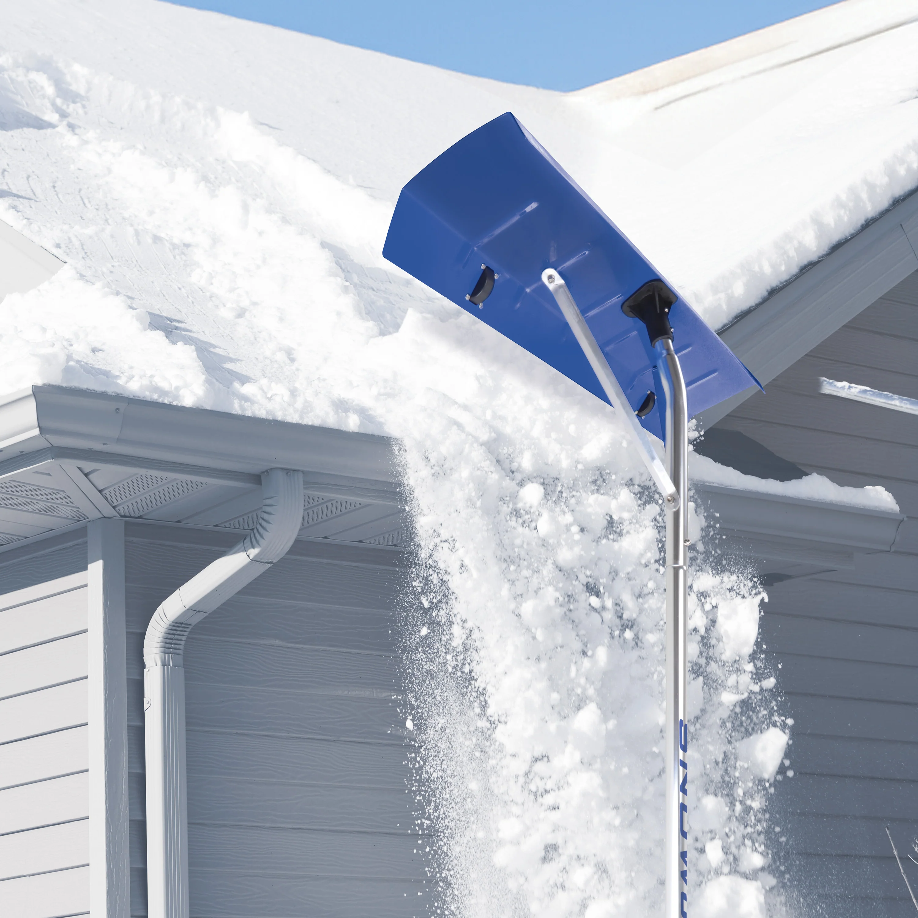 Snow Joe RJ207M 20-Foot Extendable Scratch Free Aluminum Snow Shovel Roof Rake - Image 8