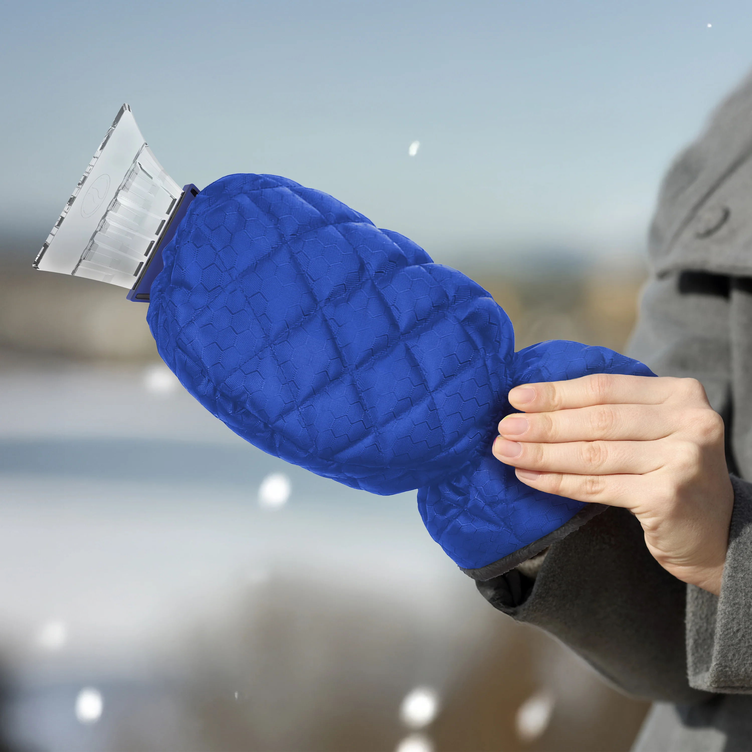 Snow Joe Polar Fleece Lined Mitt W/ Built-In Heavy-Duty Ice Scraper | Waterproof - Image 8